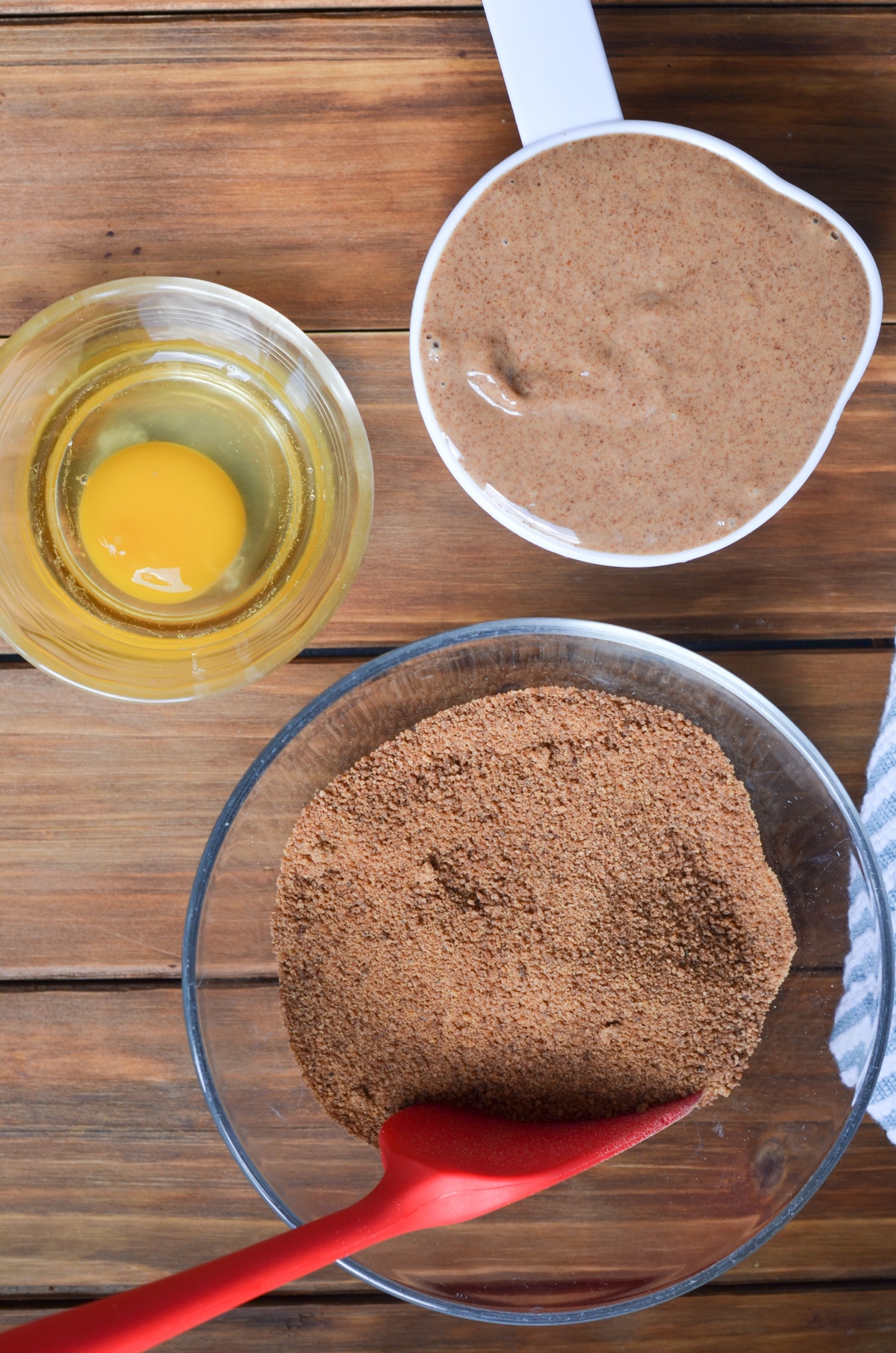 ingredients for almond butter cookies.