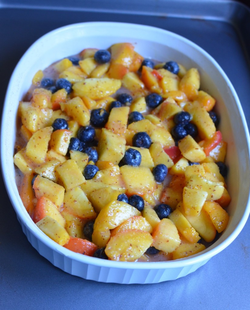 Peach and Blueberry Crumble/24 Carrot Kitchen Peach and Blueberry Crumble/24 Carrot Kitchen