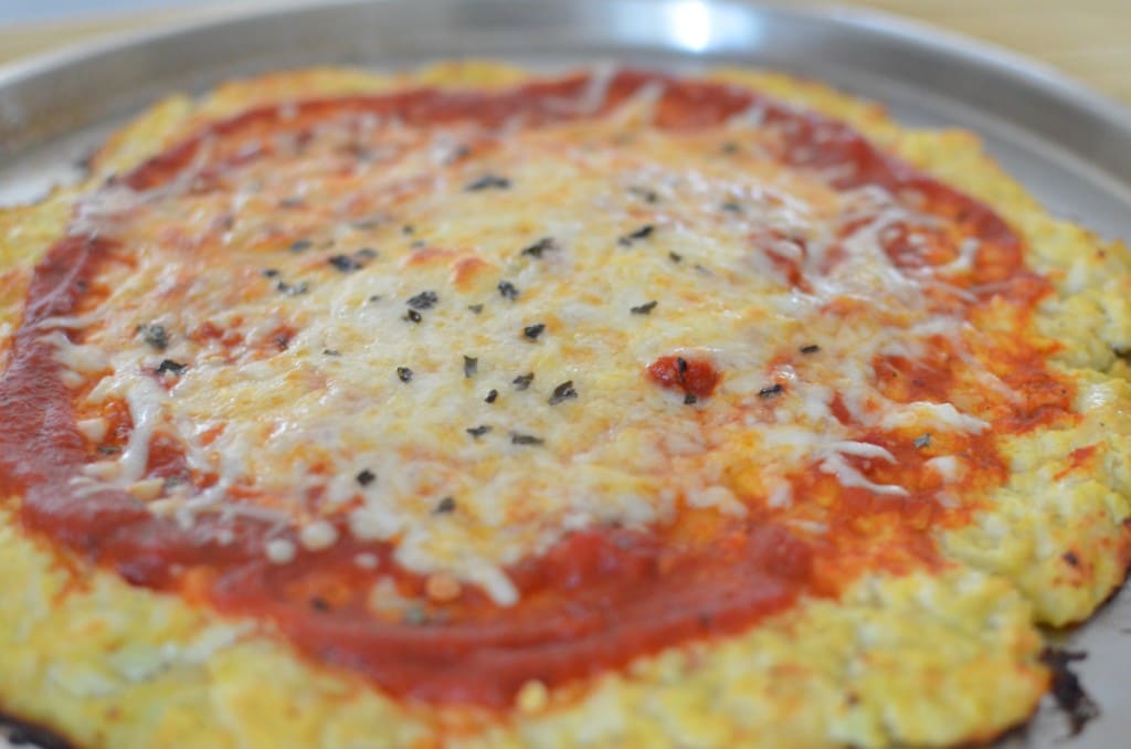 Cauliflower Crust Pizza/24 Carrot Kitchen Cauliflower Crust Pizza/24 Carrot Kitchen