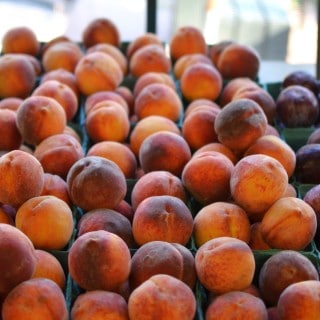 how to peel peaches - 24 carrot kitchen