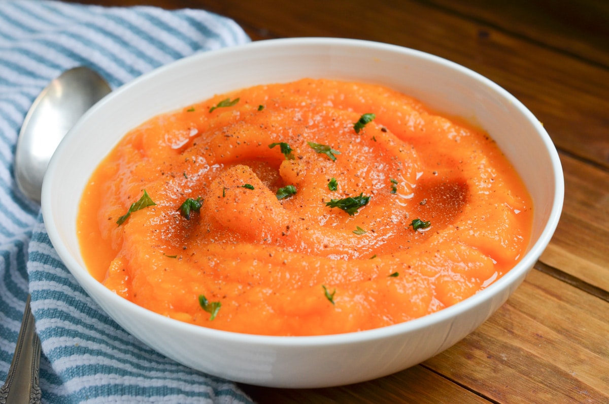 butternut squash puree in a bowl.