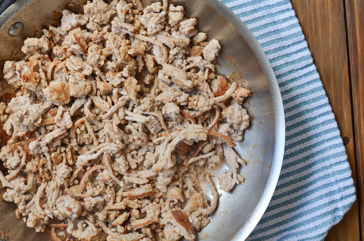 ground turkey in saute pan.