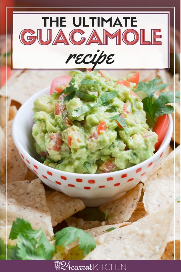 How to make the ultimate guacamole! You'll love this simple yet spicy guacamole recipe! Gluten-free, grain-free, dairy-free, Paleo and vegan! #guacamole #dips