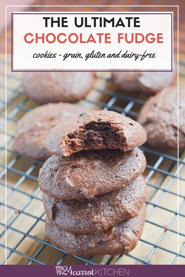 Super easy and delicious chocolate fudge cookies! #paleodessert #cookies #gluten-free #dairy-free #paleo #grain-free #dessert