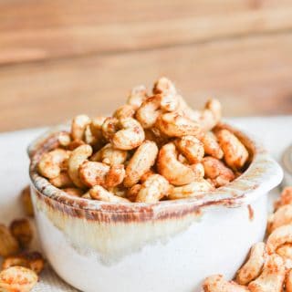 Honey-Roasted-Cashews-in-a-bowl-24-Carrot-Kitchen