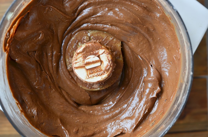 chocolate avocado frosting in food processor.