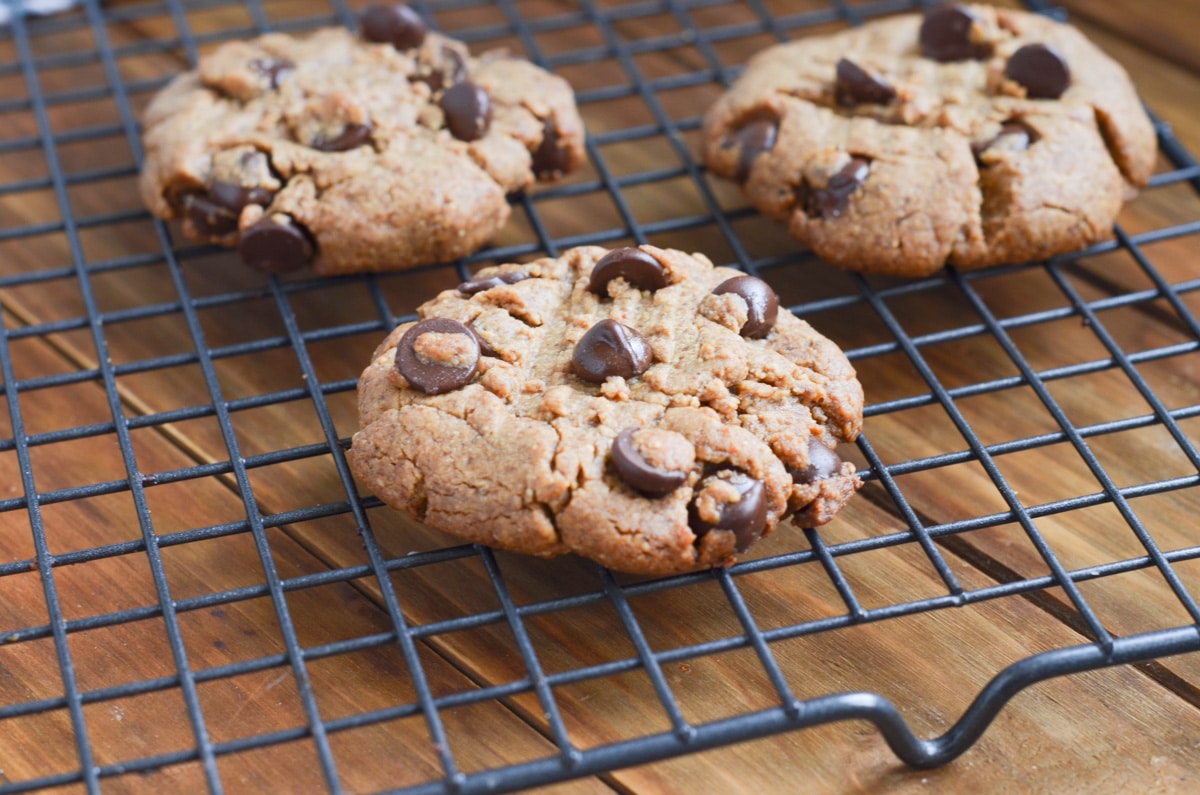 peanut butter chocolate chip cookies on cooling rack.